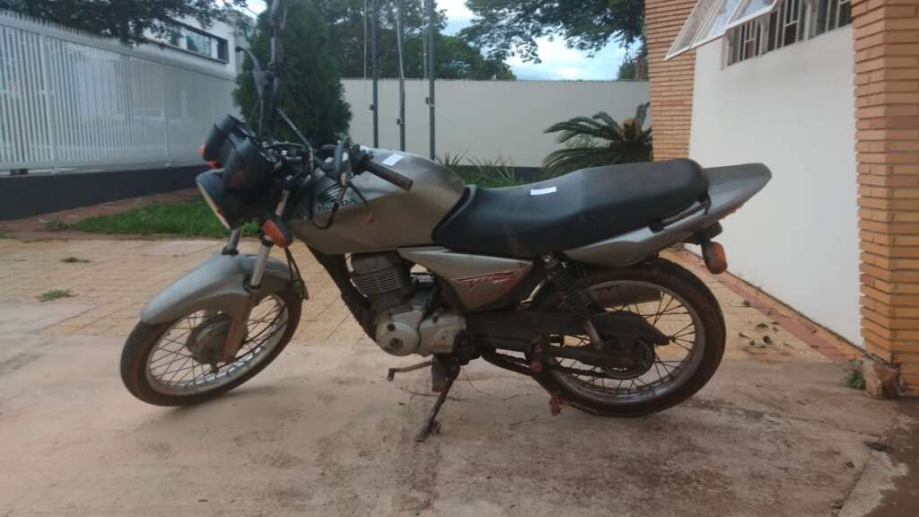PMs de Leme recupera motocicleta furtada em Porto Ferreira