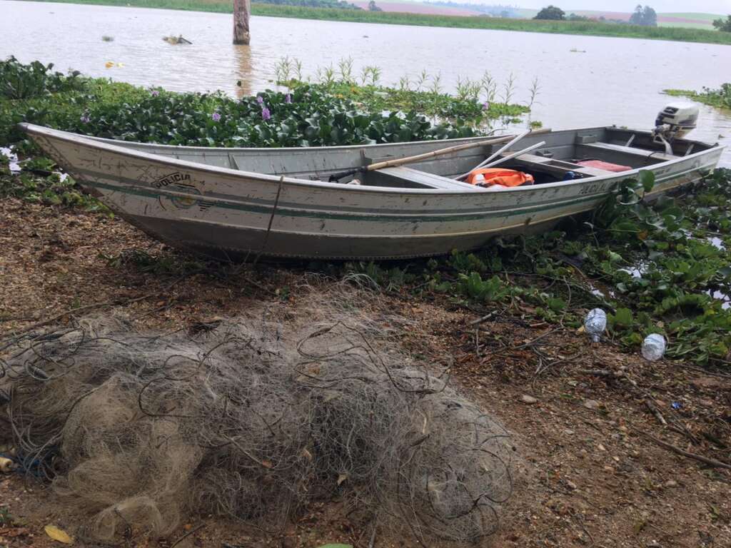 canoa Polícia Militar Ambiental