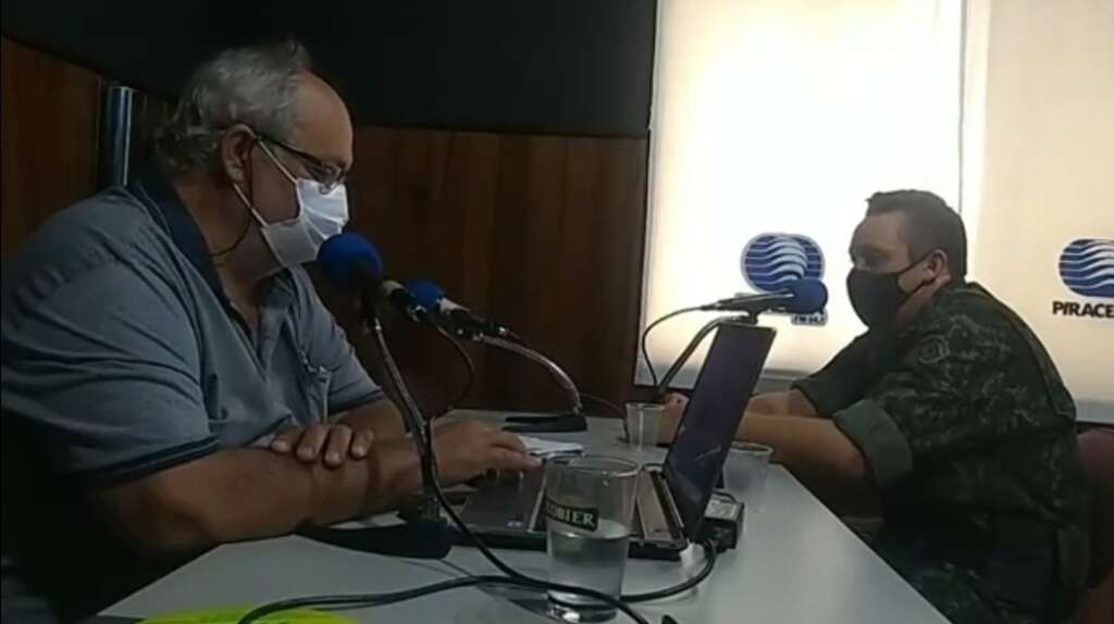 PM Ambiental de Pirassununga doou peixes para Asilo 6 Radialista Ademir Naressi e o 1º Tenente PM Ivo de Moraes