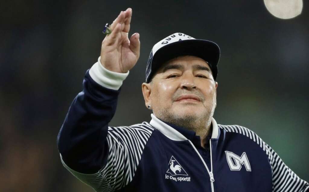 Morre Diego Armando Maradona, aos 60 anos