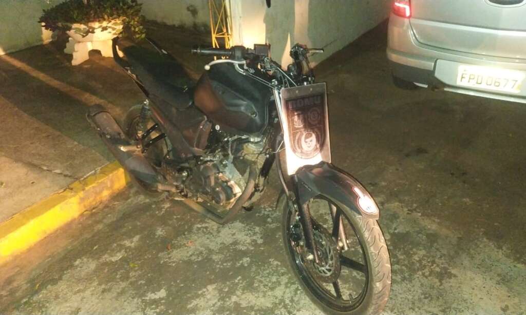 GCMs recuperam motocicleta furtada em revenda da YAMAHA