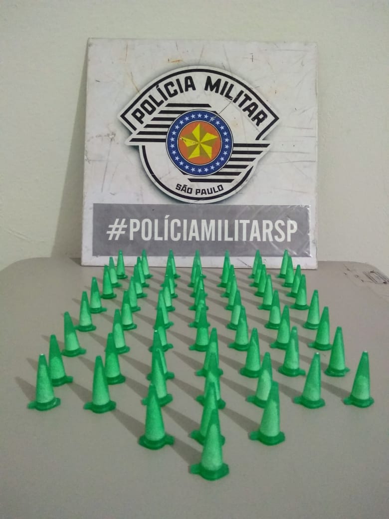 Jovem é preso em Leme pela PM com 60 eppendorfs com cocaína