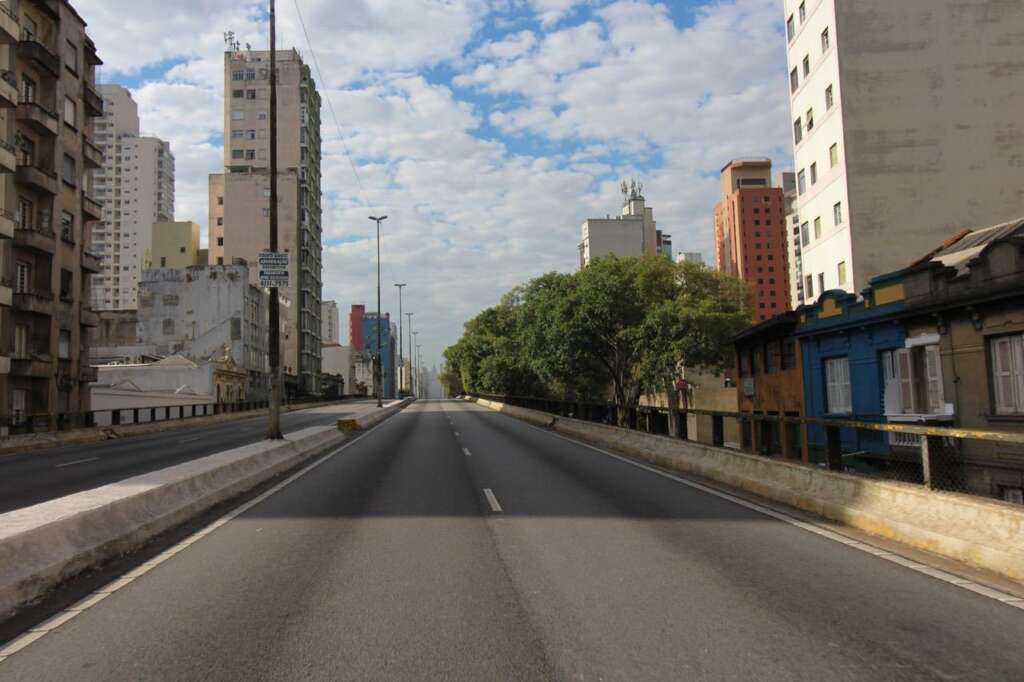 Governo de São Paulo anuncia toque de recolher à noite em todo o estado