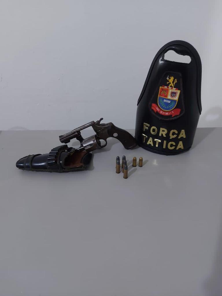 Homem é preso em Leme por posse ilegal de arma de fogo 2 FC DE LEME 1