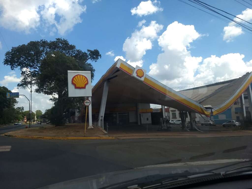 Estrutura do antigo Posto Brasil começará a ser desmontada nesta segunda