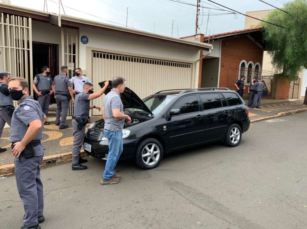 Cerco cinematográfico durante roubo com refém em Araras