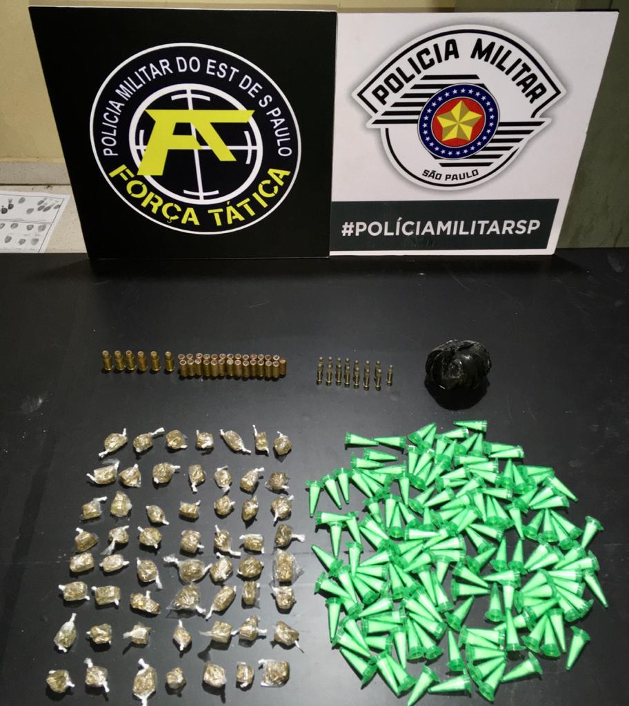 Mulher é presa pela Força Tática de Leme com Drogas e Munições de vários calibres 2 TRAFICO E MUNICAO 2