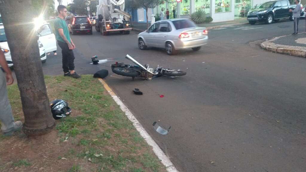 Acidente na Avenida Newton Prado em Pirassununga. Anjos de Guardas de plantão