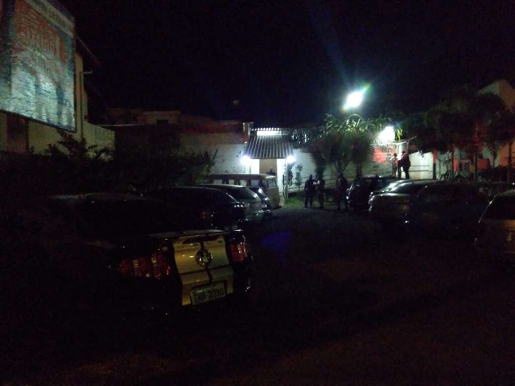 Força de Segurança de Pirassununga coloca fim a “pagode” e lacra área de lazer