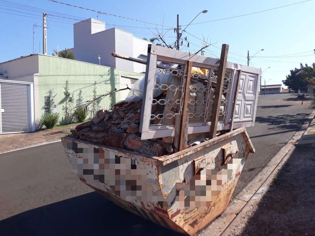 Vergonha. Empresários do transporte de “caçambas” aplicam regras por Lei Municipal não ser sancionada 3 C 3