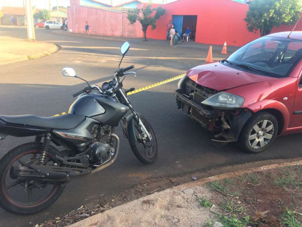 Auxiliar de Produção tem lesões graves na perna em acidente na zona norte