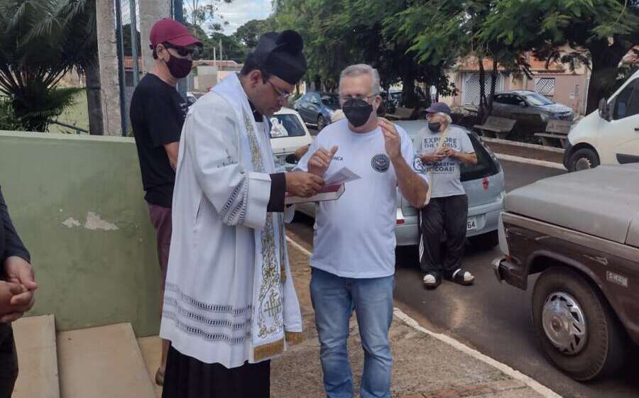 Ademir Bronca assumi lugar de Pedro Gaspar e continua no propósito de ajuda a famílias