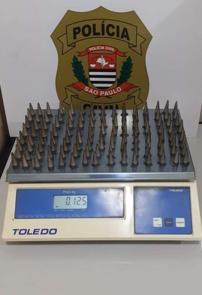 Flagrado com arma em "Boate" é preso com 120 eppendorf's contendo cocaína 2 trafico 1