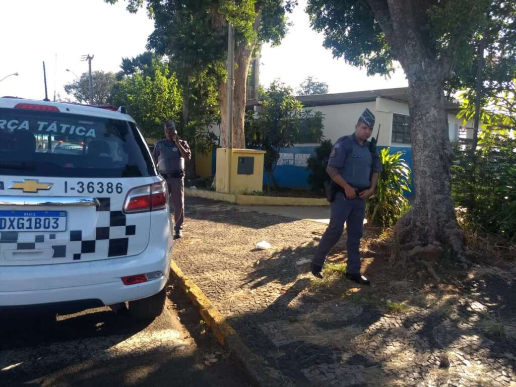 Aluno esfaqueia aluna em sala de aula da EE Profa. Osmarina Sedeh Padilha em Pirassununga 