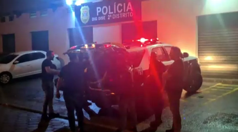 Suspeito por matar homem com golpe de "picareta" é preso no litoral sul de São Paulo 5 Policia Militar 3