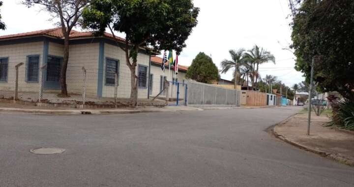 Criança que caiu em Escola Municipal de Pirassununga foi sepultada na segunda-feira