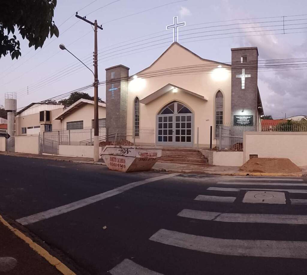 Vereador "Carlinhos de Deus" faz quatro Pedidos de Informações 2 Foto Cacamba 1