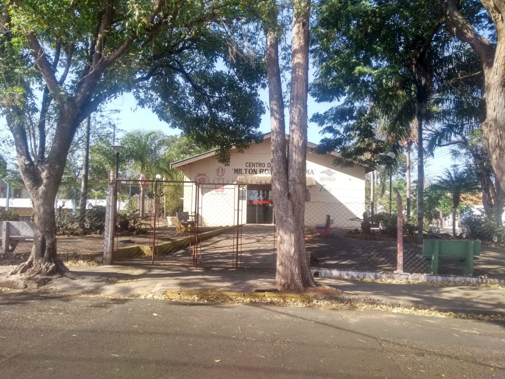 Escola Julia 4