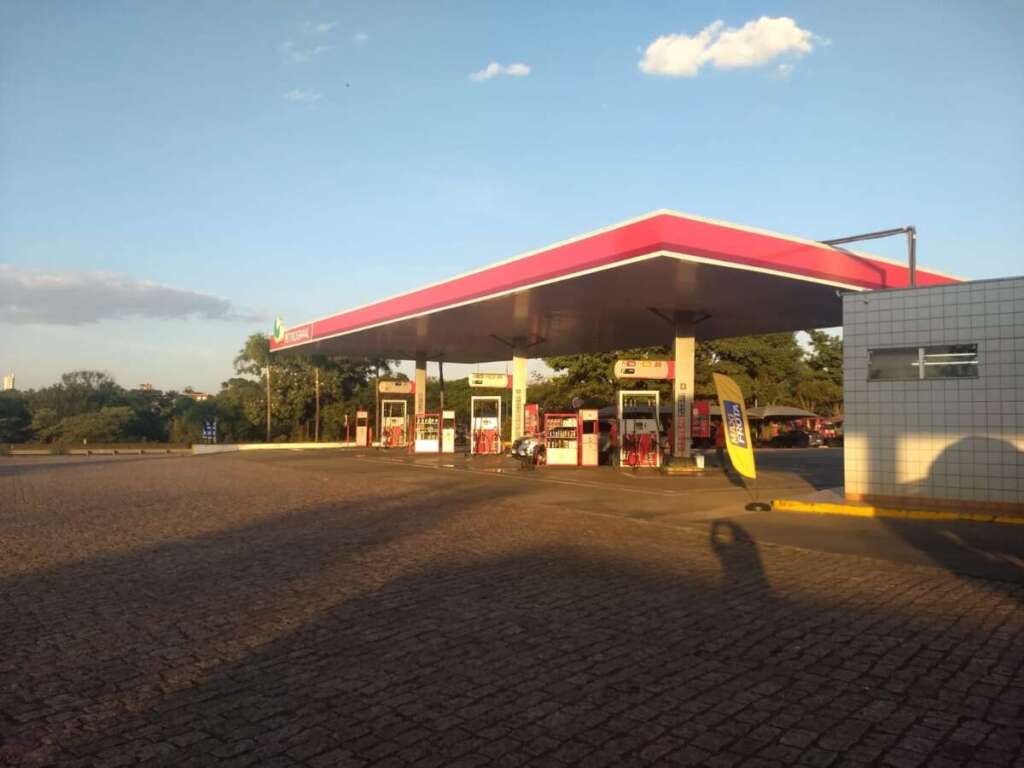 Posto Graal de Pirassununga passa por reforma. Combustível mais barato 2 Posto Graal 7