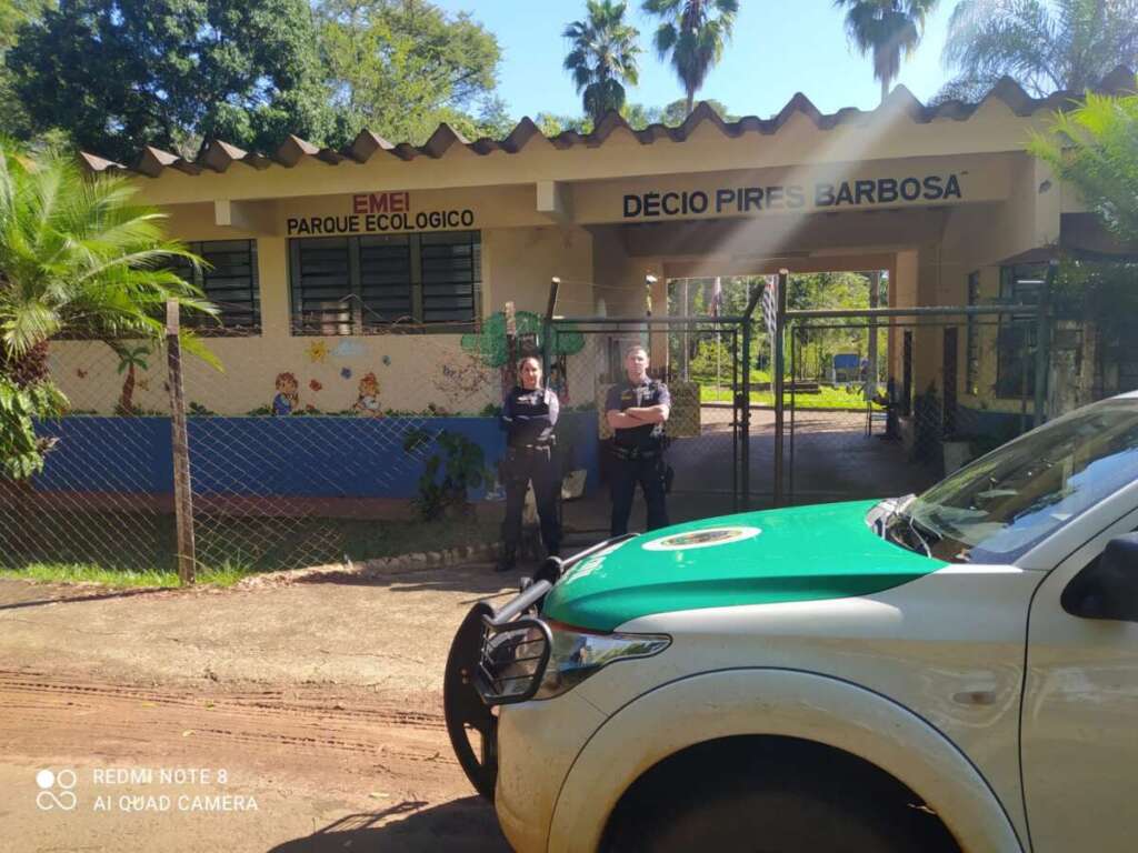 Escolas do município de Pirassununga tiveram policiamento ostensivo nesta quinta-feira 58 pm escola pirassununga 20 abril 50