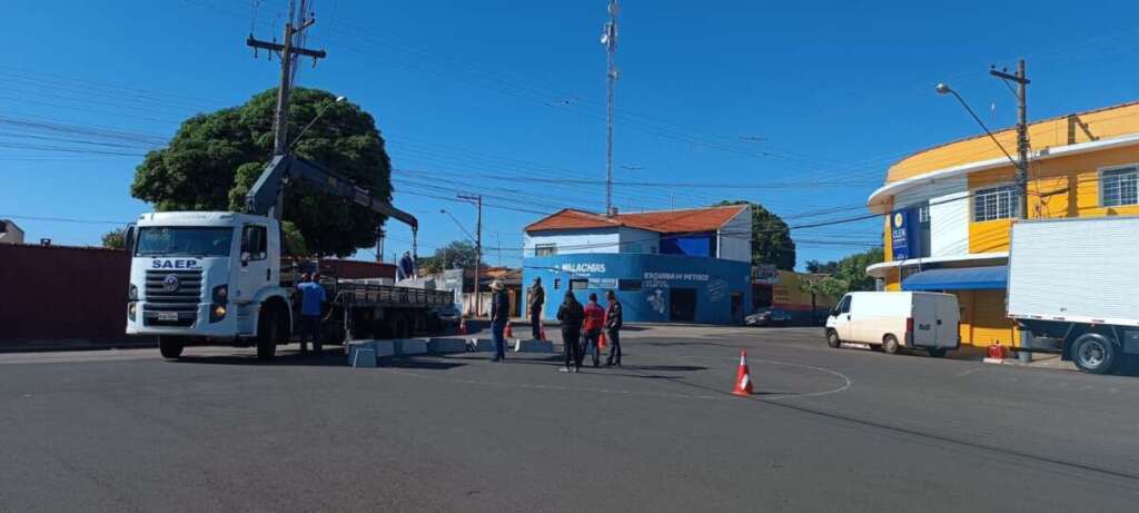Confluência de rua no Jardim Morumbi tem rotatória implantada 4 WhatsApp Image 2023 05 17 at 09.40.55