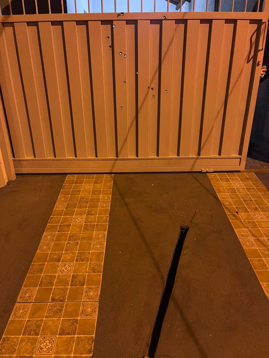 Portão de imóvel de Taifeiro da FAB e ex-vereador é alvejado com cerca de 14 disparos 1 WhatsApp Image 2023 06 23 at 20.59.55 1