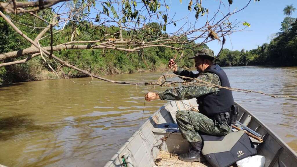 PM Ambiental apreende rede de espera de 800 metros em ambiente aquático 5 WhatsApp Image 2023 06 24 at 21.17.20