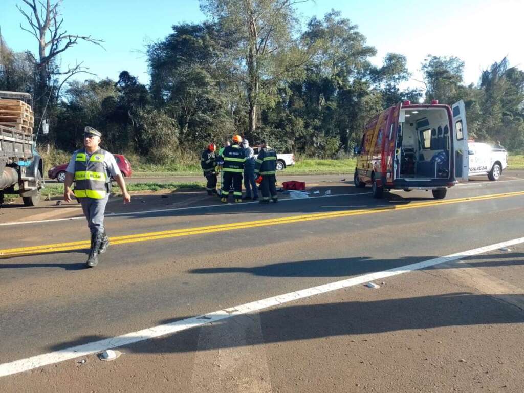 Colisão de motocicleta contra caminhão deixa fratura grave em perna de motoqueiro 3 WhatsApp Image 2023 07 13 at 09.55.30 2