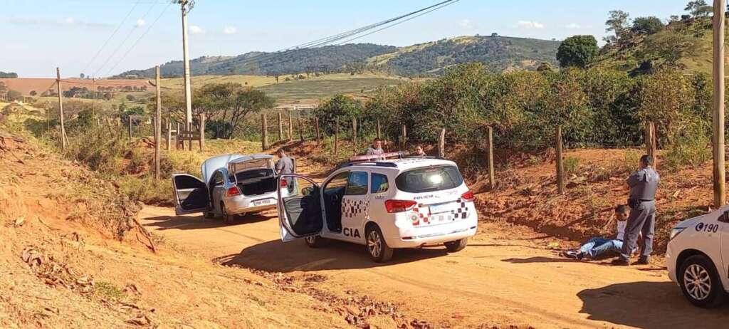Estelionatários são presos em por PMs da 1ª Cia, do 24º BPM/I em São Sebastião da Grama 3 WhatsApp Image 2023 07 24 at 12.35.44 1