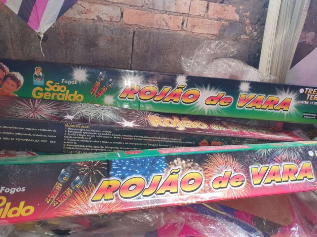 Comerciantes são presos em flagrante por vender 'linhas chinesas', e pela Lei do Desarmamento 7 WhatsApp Image 2023 07 28 at 12.12.32