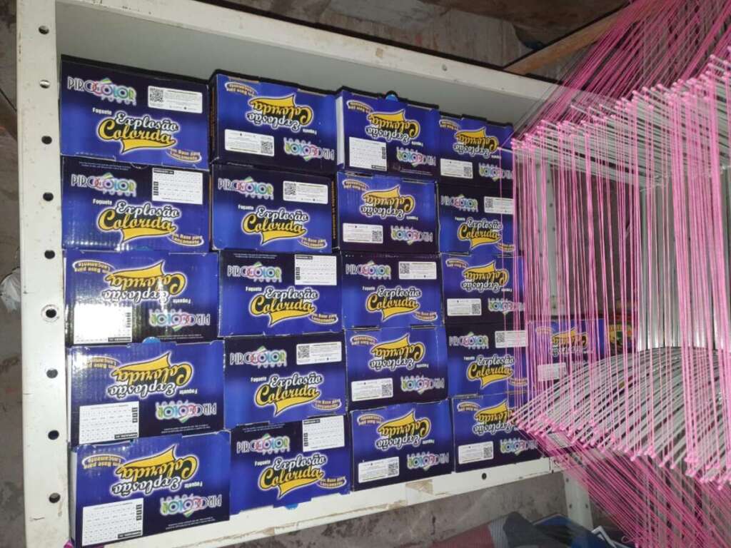 Comerciantes são presos em flagrante por vender 'linhas chinesas', e pela Lei do Desarmamento 12 WhatsApp Image 2023 07 28 at 12.12.35