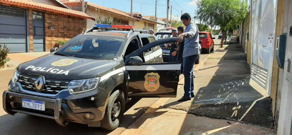 Após abordagem da ROMU. Polícia Civil realiza investigações e apreende drogas e arma de fogo 3 5a5ef6b1 73b9 4991 b479 4d730e2fb243