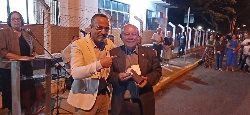 Educação de Pirassununga conta agora com atendimento especializado da APAE 2 3 APAE 2 11