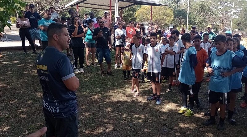 Secretaria de Esportes e Polícia Militar realizam Festival de Futebol Minicampo 1 Esporte festival minicampo 6 800x445 1