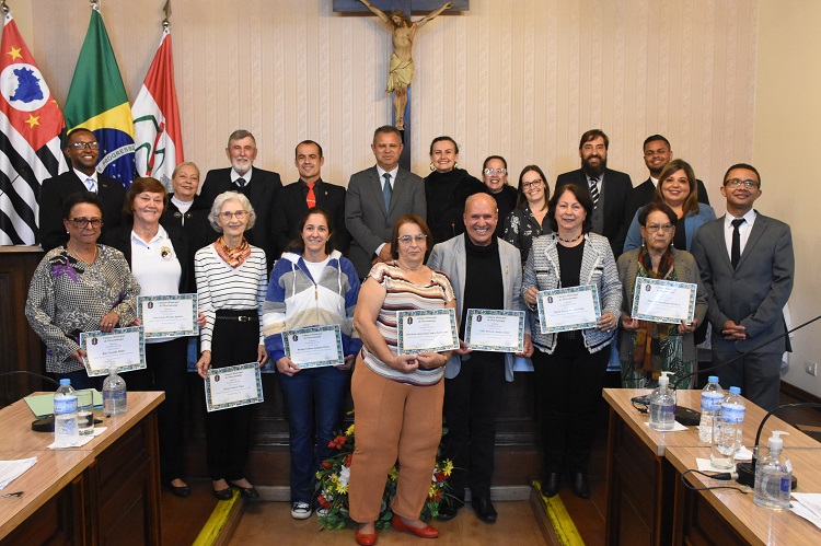 Pirassununga. Ato solene homenageia voluntários do município 1 0881572001693496352