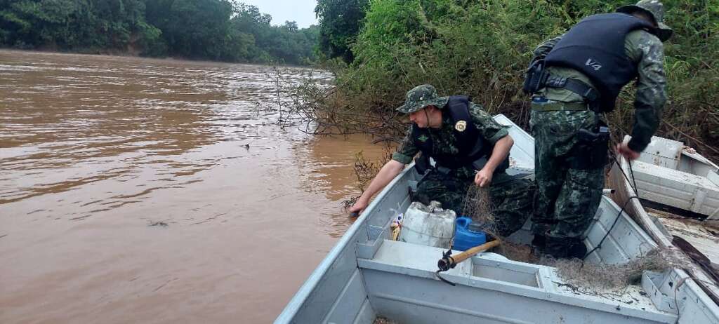 'Operação Piracema'. Capitão PM Ilgges, comanda ação na madrugada no primeiro dia 6 PM AMB 01 11 23 3