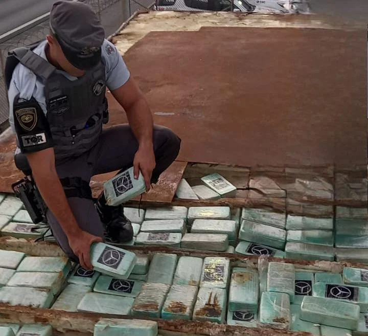 Viaturas de TOR do 4º e 6º BPRv, dão prejuízo de pouco mais de 50 milhões para o tráfico 1 e565ed22 6d8f 463d a48b 051d6edbb25f