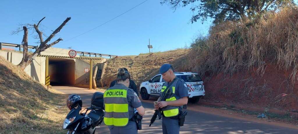 Capitã Marina, da 3ª Cia. PM de Pirassununga, desencadeou “Operação Estreitamento de Vias 2 3a670fd7 8752 42c6 9784 9fcb9e3cda24