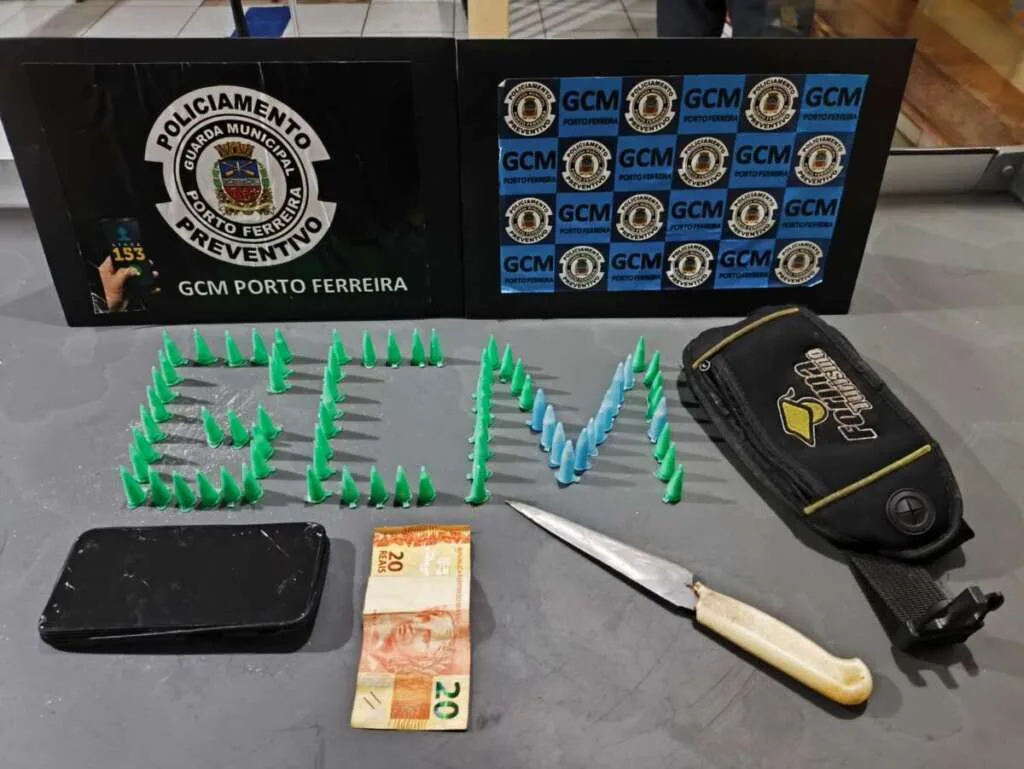 GCM prende homem em flagrante por tráfico de drogas no Cristo Redentor 1 2a8a6958 4c6a 4d4e 95e4 d59f8f16088c