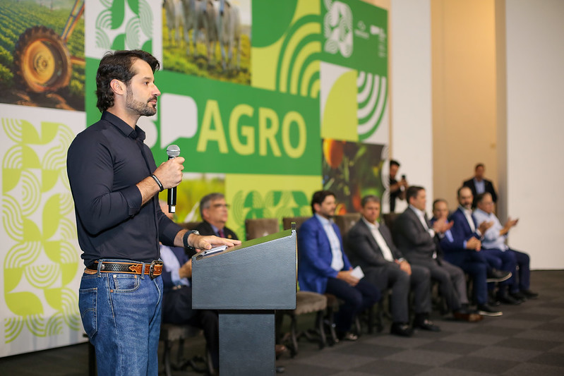 Governo de SP anuncia pacote de R$ 340 mi para o agronegócio e premia municípios com melhores práticas no setor 3 54200527978 b85c8a3c0b c