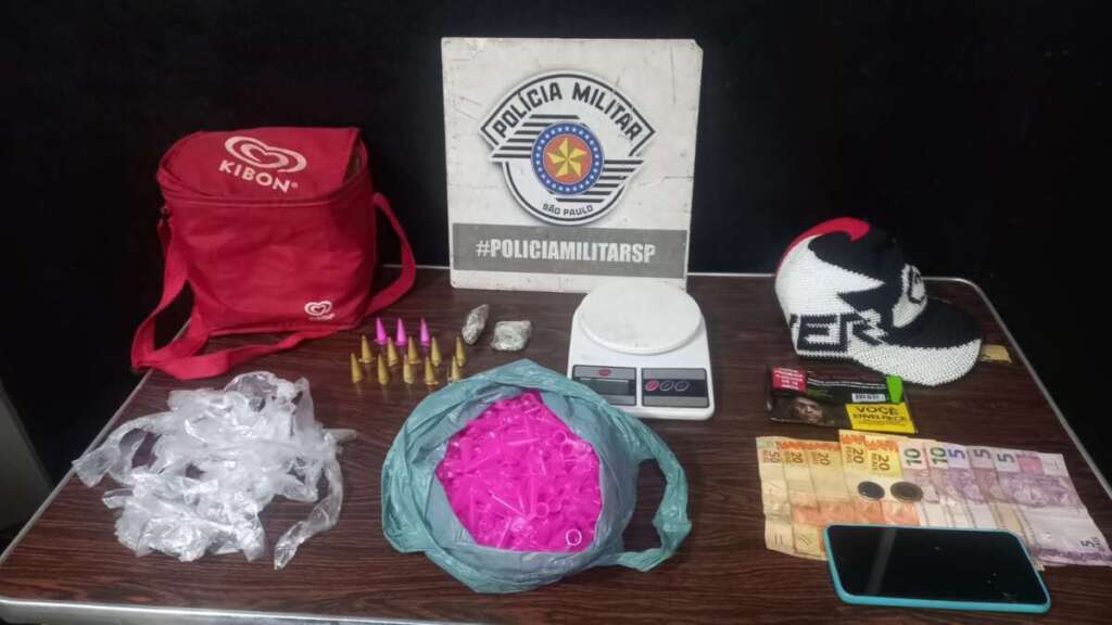 36º BPM/I, lidera rank de ações dentro da área do CPI-9. Veja. PMs da 3ª Cia prendem adolescente com drogas e foragido da justiça 1 61272c64 af8a 4009 afe8 694e1fb24832