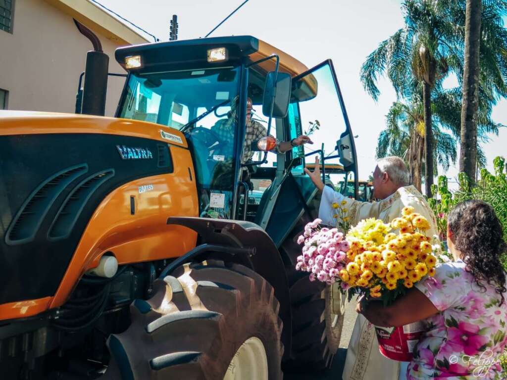 Fé, Tradição e Gratidão à Terra: A 3ª Tratorada da Paróquia Santa Rita de Cássia. 25 IMG 20250527 WA0089