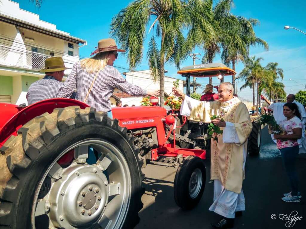 Fé, Tradição e Gratidão à Terra: A 3ª Tratorada da Paróquia Santa Rita de Cássia. 28 IMG 20250527 WA0092