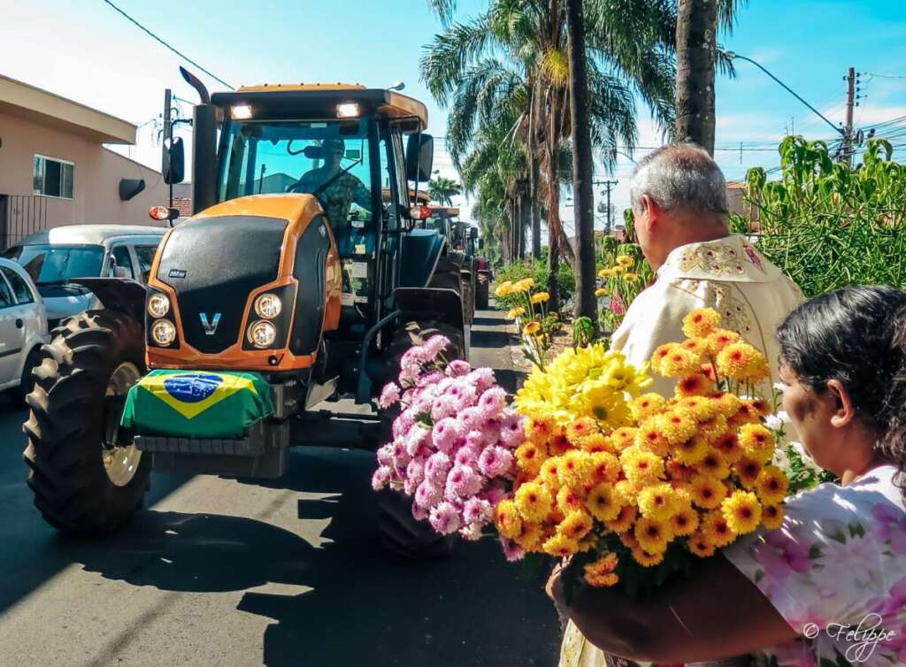 Fé, Tradição e Gratidão à Terra: A 3ª Tratorada da Paróquia Santa Rita de Cássia. 26 IMG 20250527 WA0094