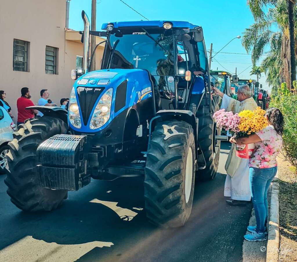 Fé, Tradição e Gratidão à Terra: A 3ª Tratorada da Paróquia Santa Rita de Cássia. 11 IMG 20250527 WA0100