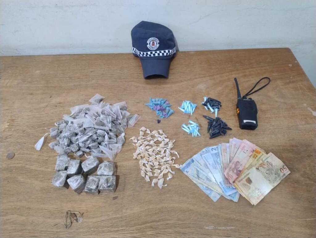 Porto Ferreira. Condenado e foragido de Pirassununga por tráfico, é preso pela GCM por tráfico de drogas 1 WhatsApp Image 2025 05 27 at 09.12.45 1