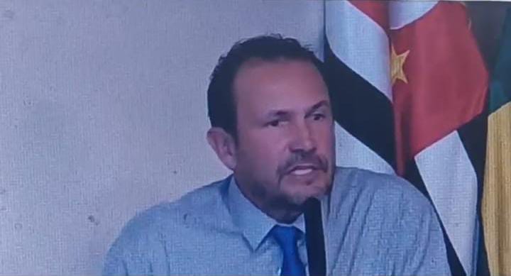 Na Tribuna da Câmara Municipal, vereador Wallace diz que prefeito Fernado é “tripolar” e será interpelado na justiça 1 WhatsApp Image 2025 06 24 at 14.29.43