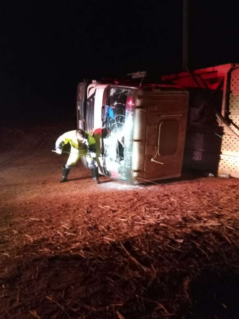 Morte. Alvejado com disparo de arma de fogo, motorista perde controle do caminhão que caiu em uma ribanceira 2 e13ae3db 9496 4b8b 8497 f7baad7d8680