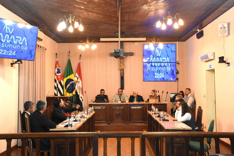 Silas Rogério, assessor do vereador 'Caridade' corre risco de ser exonerado 1 0558144001752773657