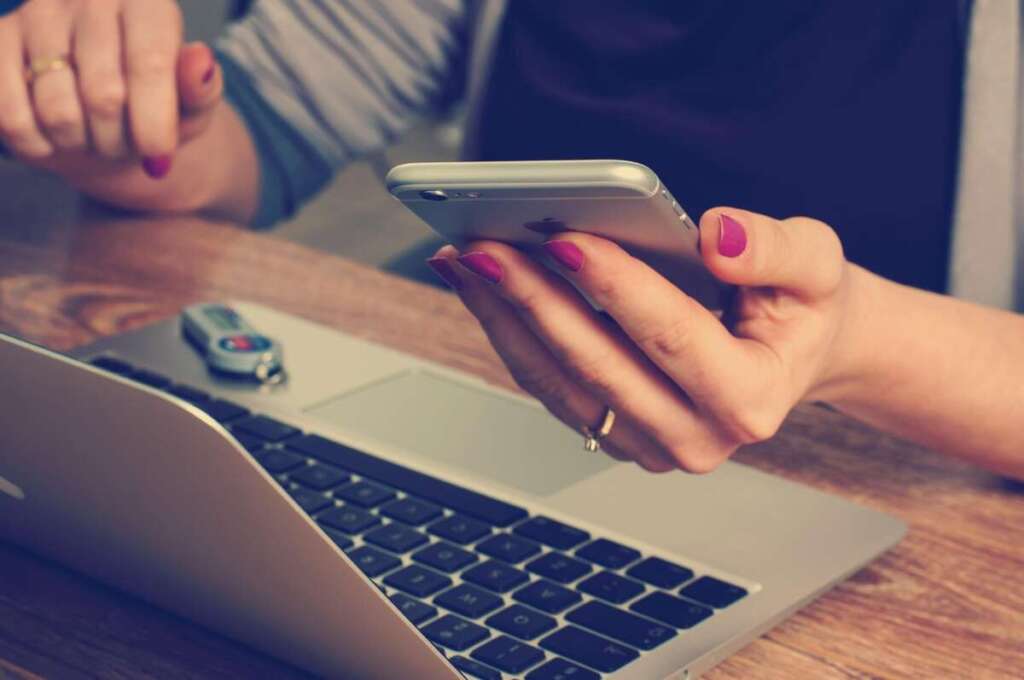 Bets são o segundo maior destino da internet no Brasil; jogo do coelho se destaca 1 office 620822 1280